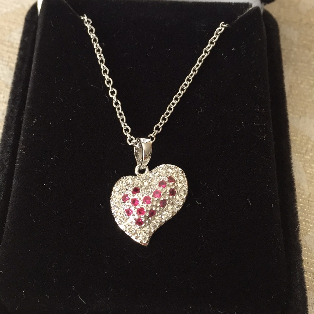 ❤️ Heart Necklace ❤️